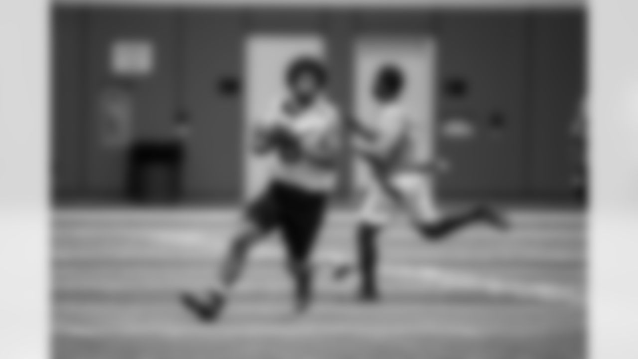 221015-SpecialOlympicsUnifiedFlag-LS0029