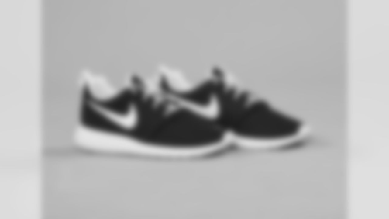 2018_1011_CrucialCatchShoes_0040