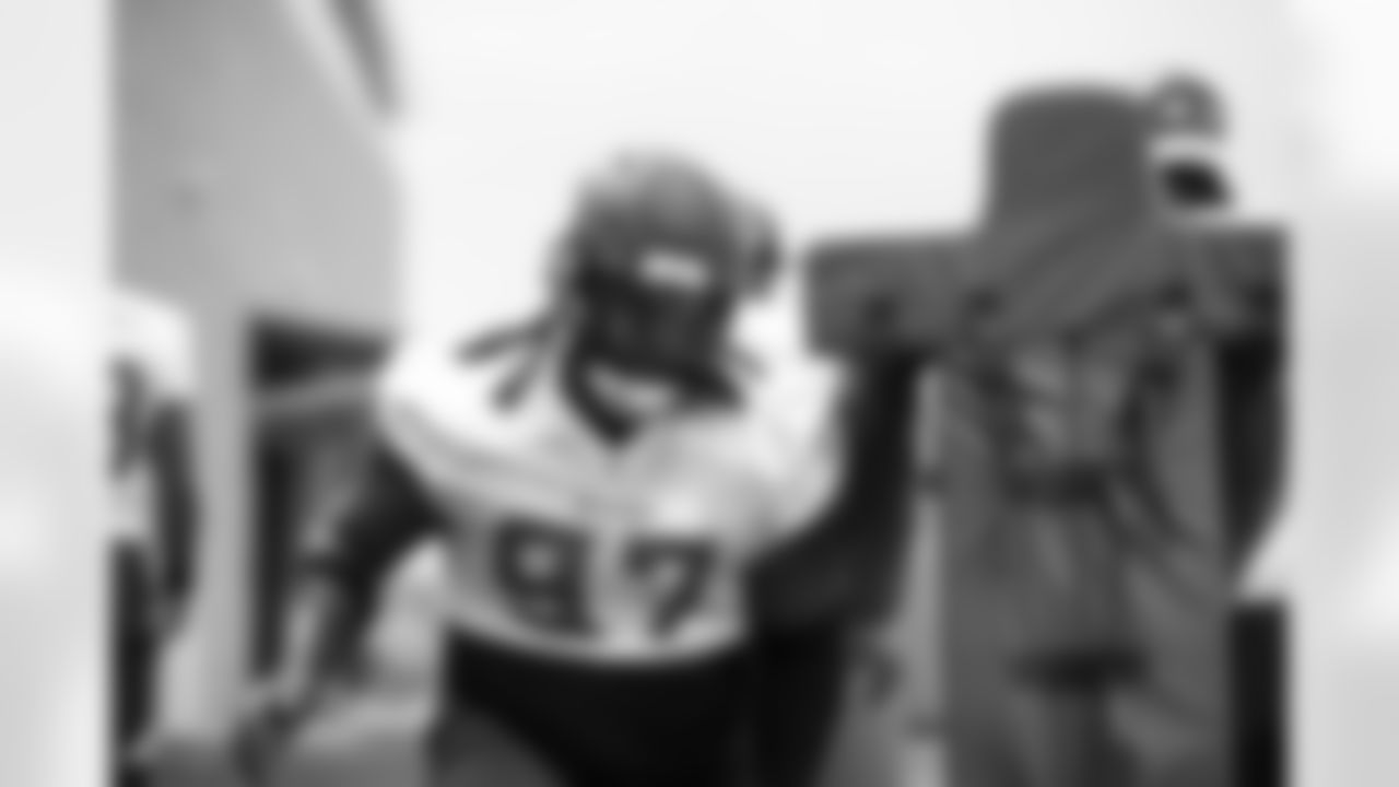 58 DT Michael Pierce