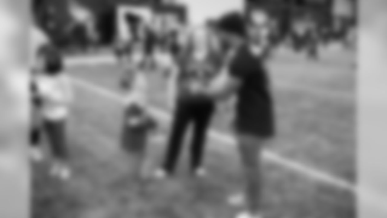 2018_1204_CR_AdoptionFunFest_0023