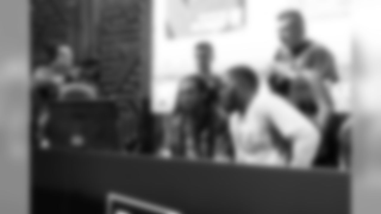 2019-02-15 Vikings pics - Player Up eSports Tournament-Mystic Lake Casino-Darin Kamnetz-157