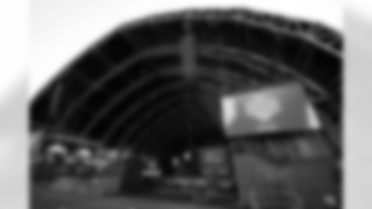 AP_22117565303469