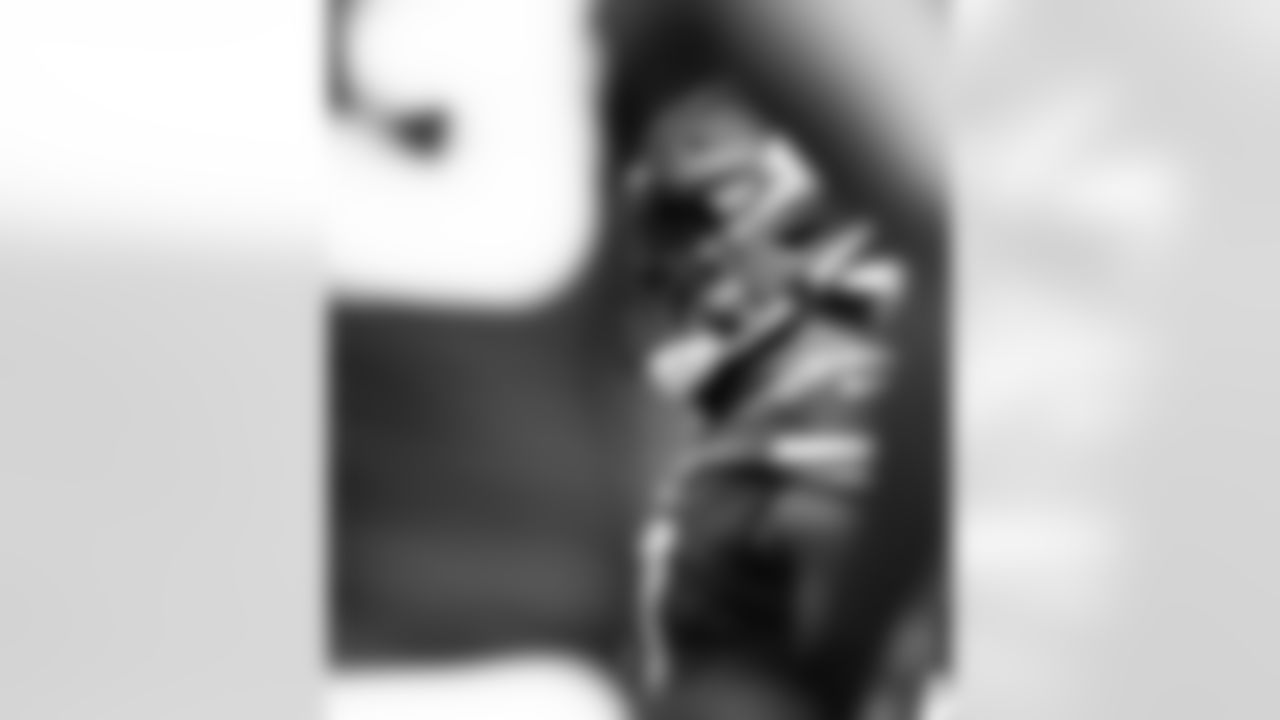 AK1_2422