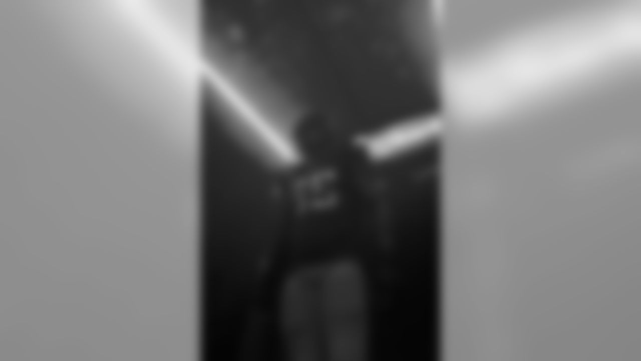 L1670246_1