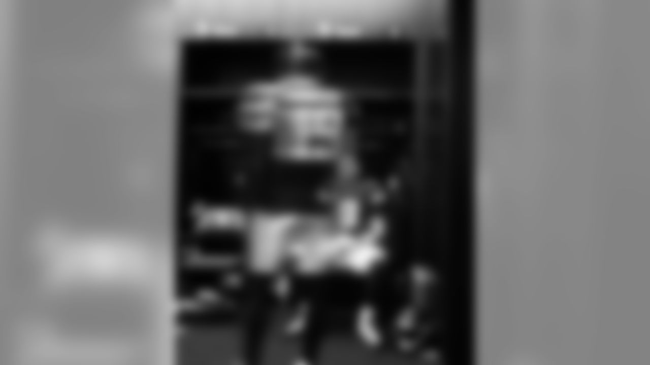 AK5D8729_1