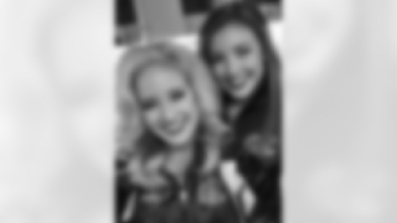 I'm so lucky to have my best friend, Emma, right next to me in the MVC locker room! We spend tons of time together going to Lifetime Fitness, getting game day ready at Palm Beach Tan, and having impromptu dinner dates at Whole Foods.