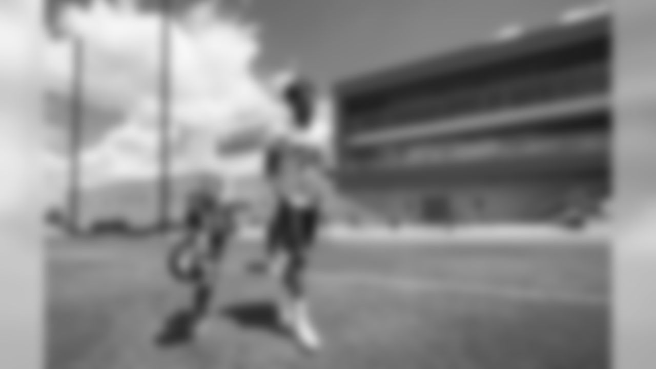 2019_0727_TrainingCamp_HelmetHike_0032