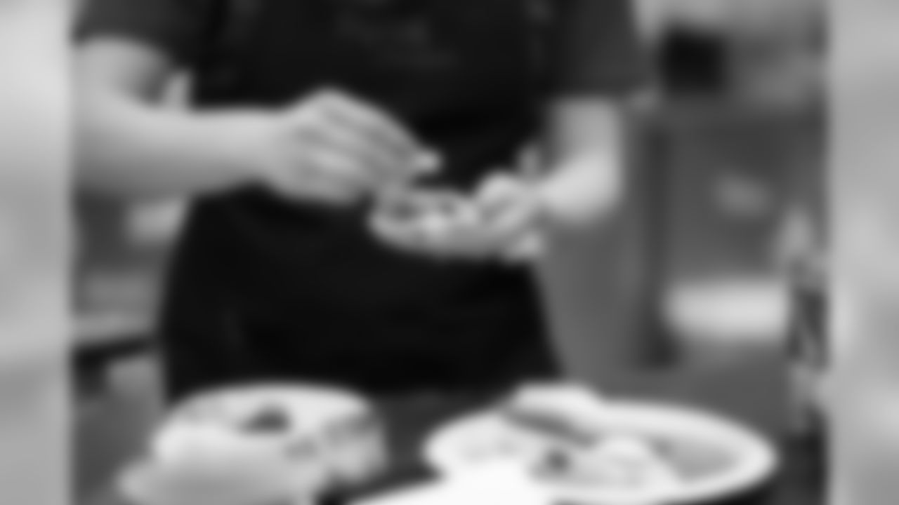 2018_1218_CookingWithDalvin_0016
