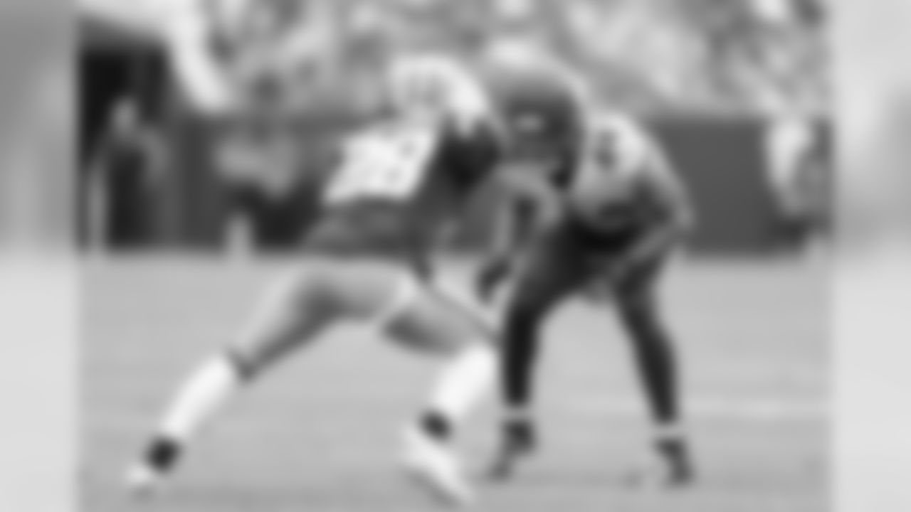 26 CB Nate Meadors