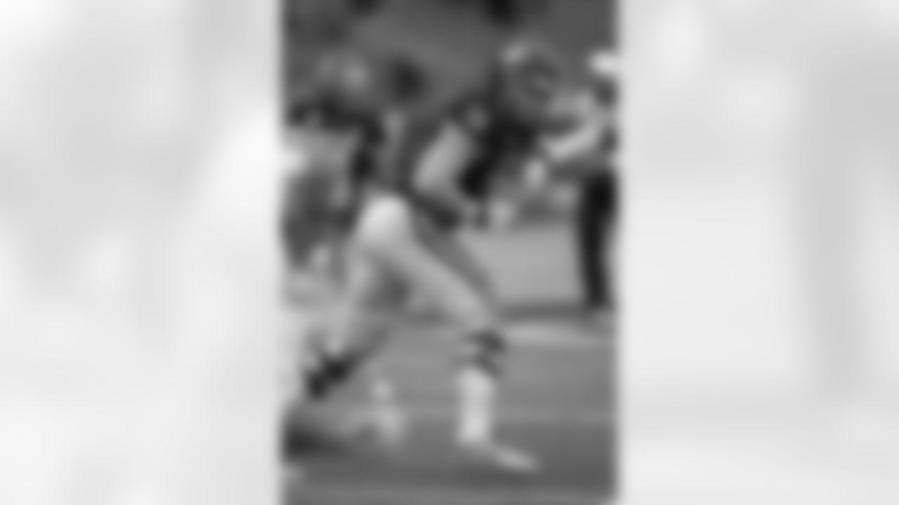 OL Bernhard Raimann, Central Michigan