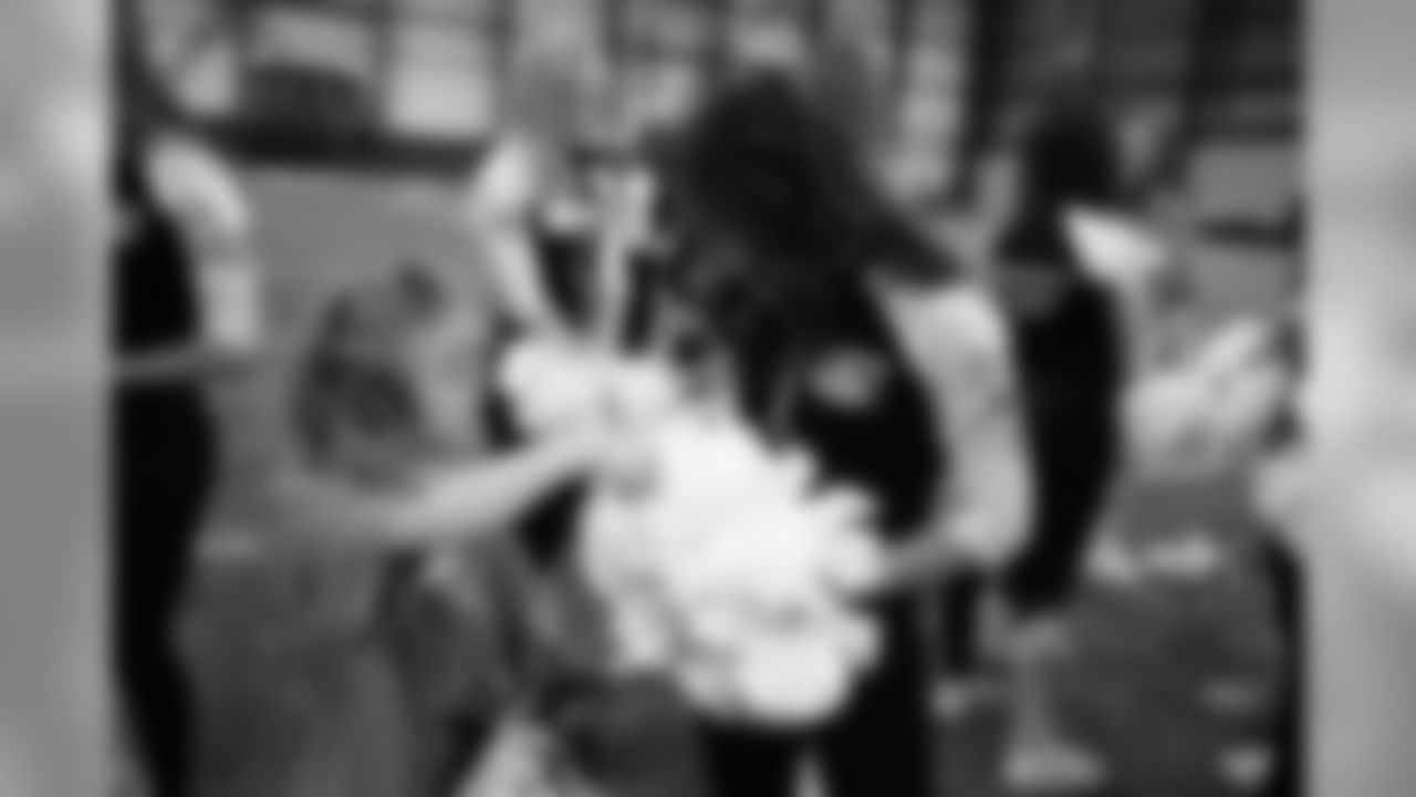 2018_1127_Cheer_SpecialStars_0054