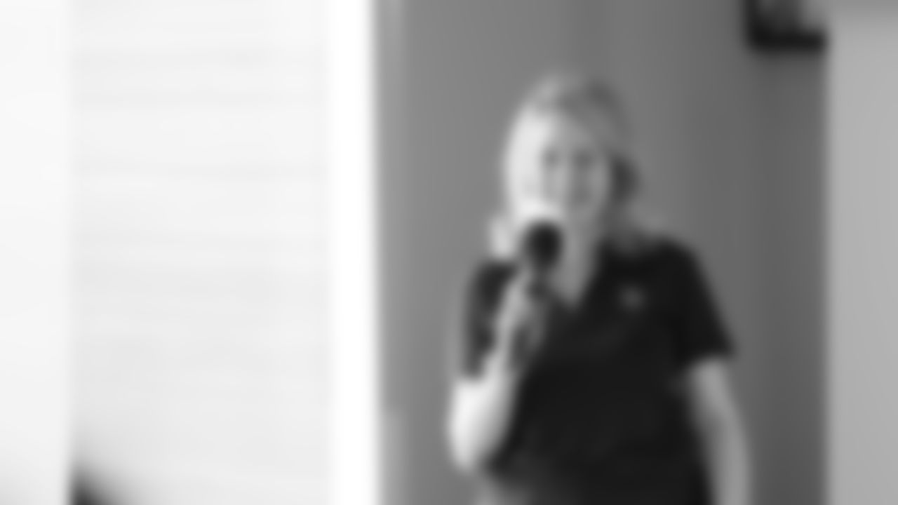 2019_0518_Event_WomensFootballCamp_0137