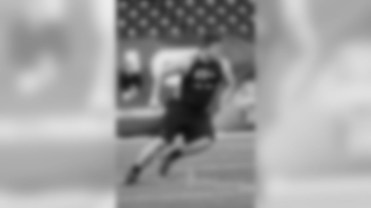 T Riley Reiff