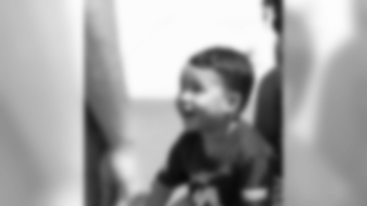 2019_0726_TrainingCamp_HelmetHike_0009
