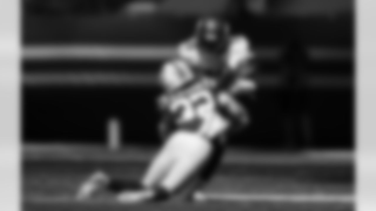 WR Justin Jefferson