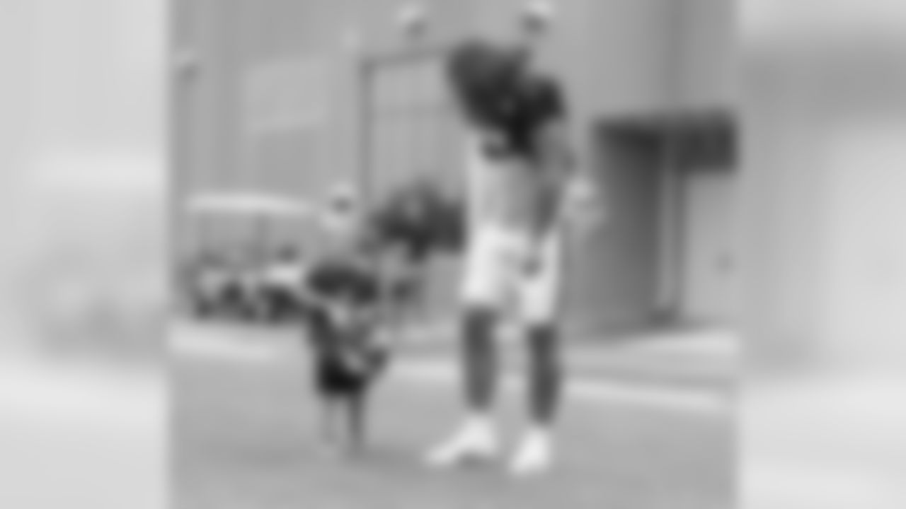 2019_0728_TrainingCamp_HelmetHike_0009