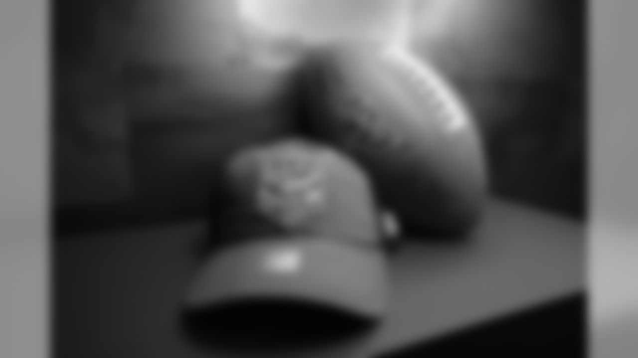An image from October 10, 2019 of the Skoldiers Hat photoshoot held at TCOPC in Eagan, MN.