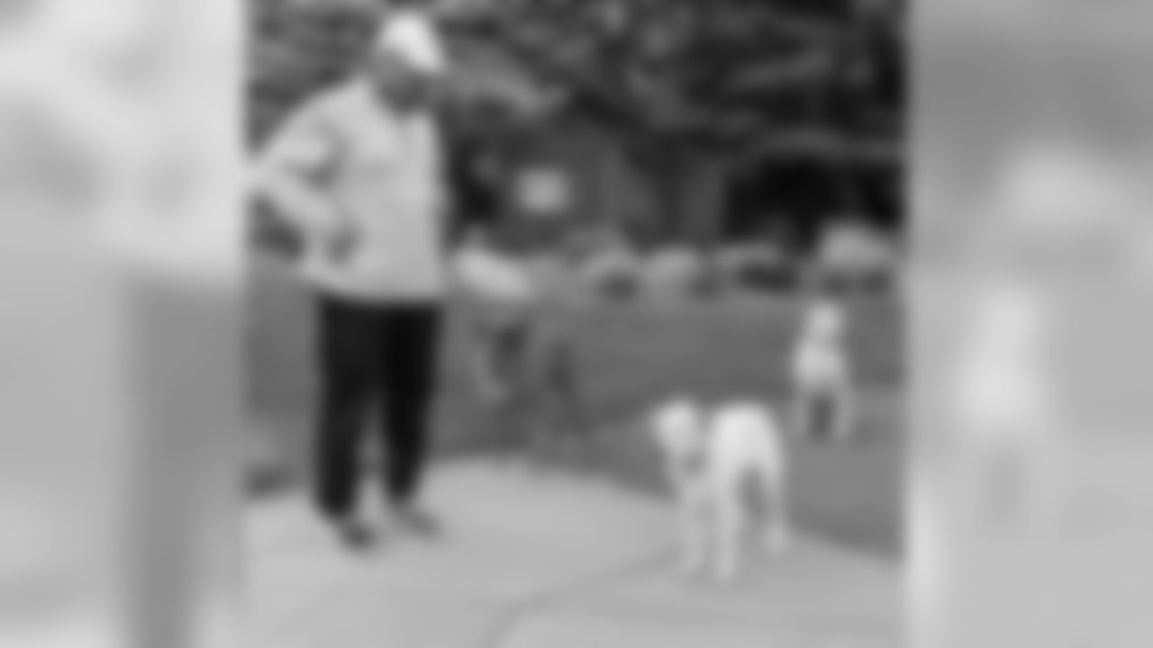 2019_0606_Photoshoot_PurplePups_0016