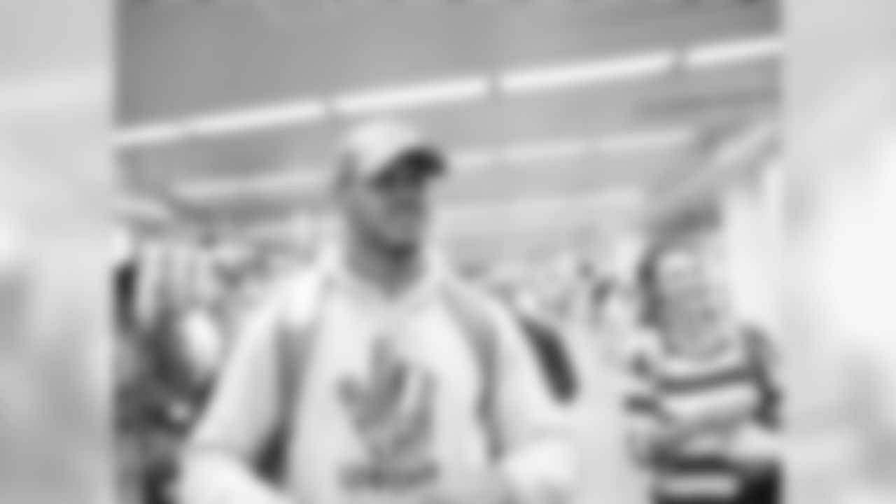 050914_DraftArrivals_0011