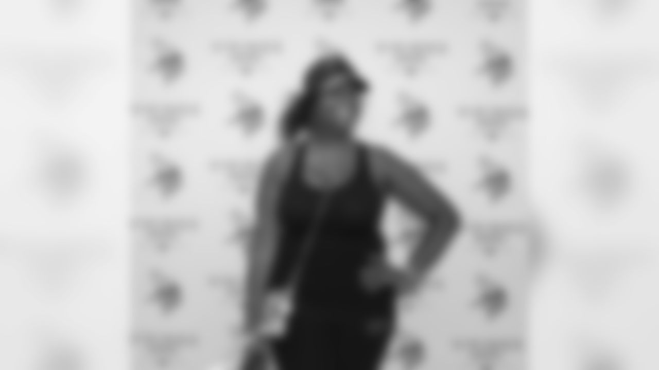 2018_0814_Event_VikingsWomenVIPTent_0045