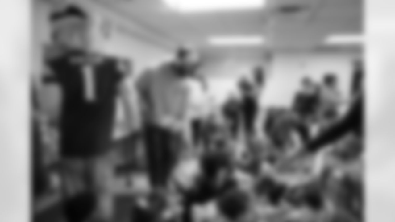 2019_1209_CR_BarrHolidayParty_0128