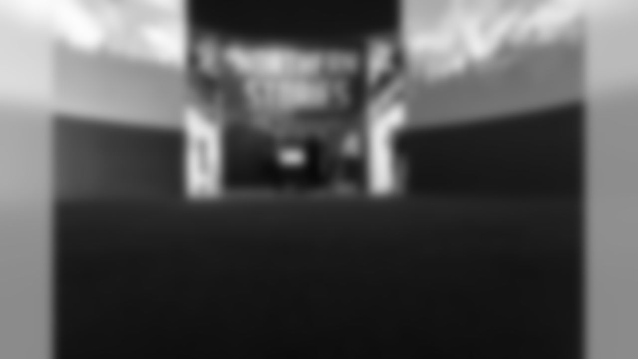 2019_0330_Event_CrisCarterTCOPCVisit_0008