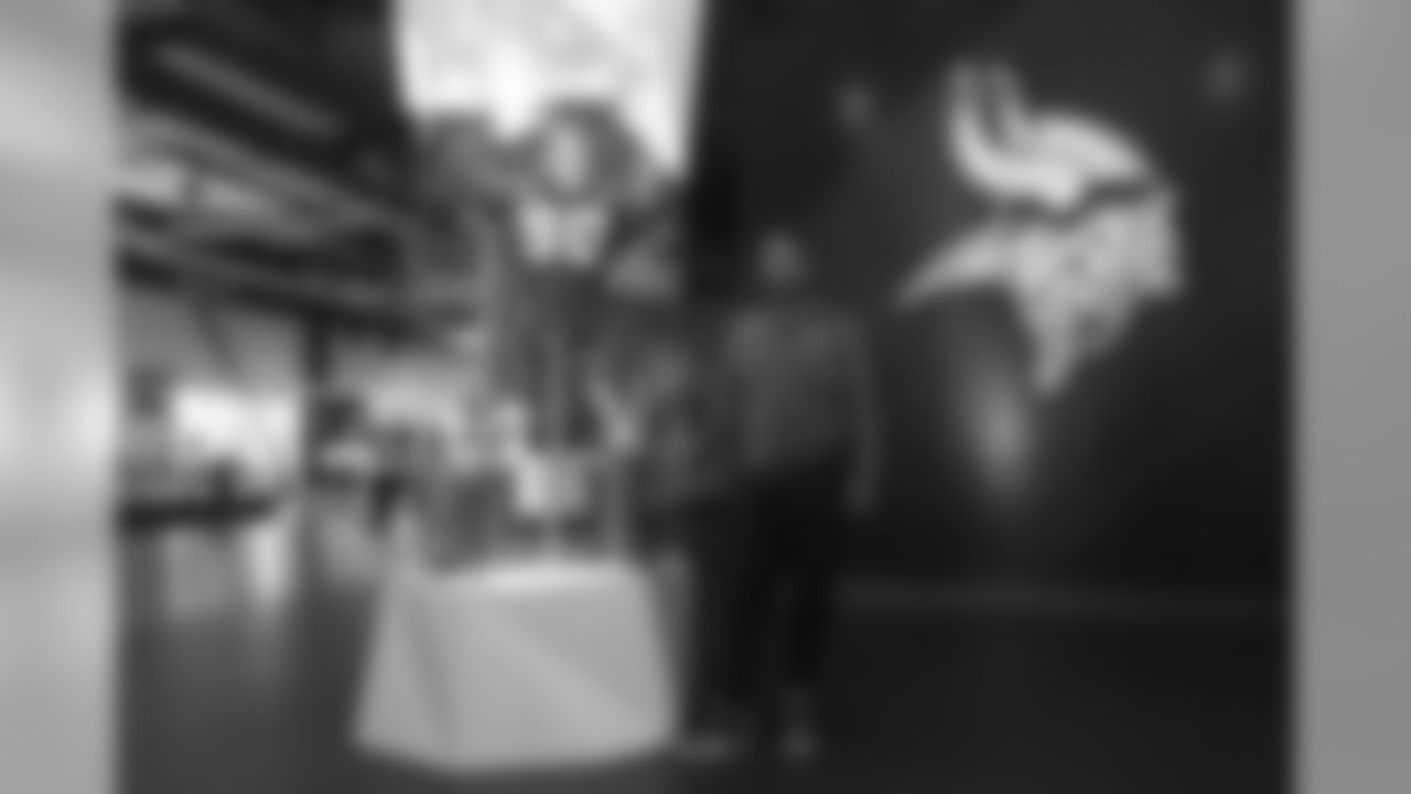2019_0330_Event_CrisCarterTCOPCVisit_0034