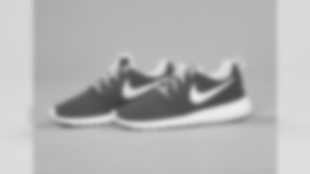 2018_1011_CrucialCatchShoes_0045
