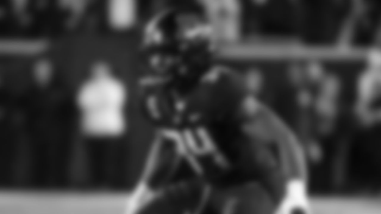 Edge rusher Boye Mafe, Minnesota