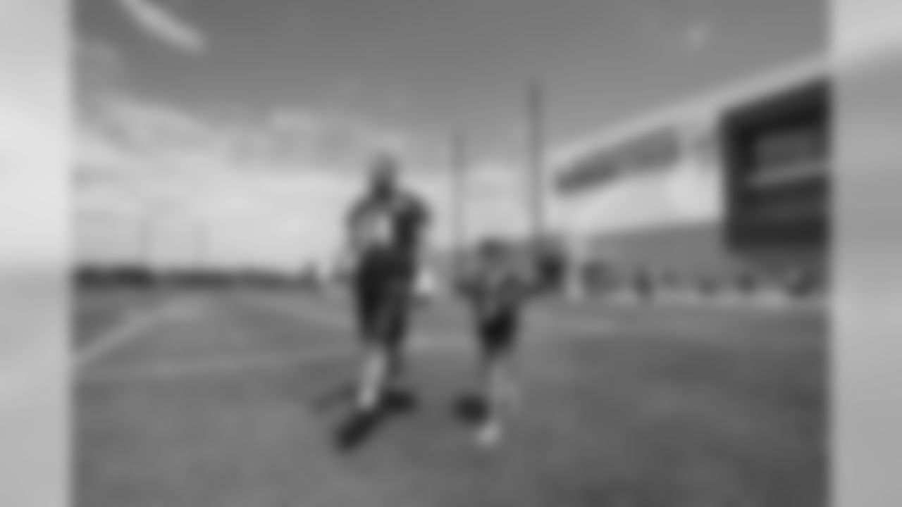 2019_0726_TrainingCamp_HelmetHike_0034