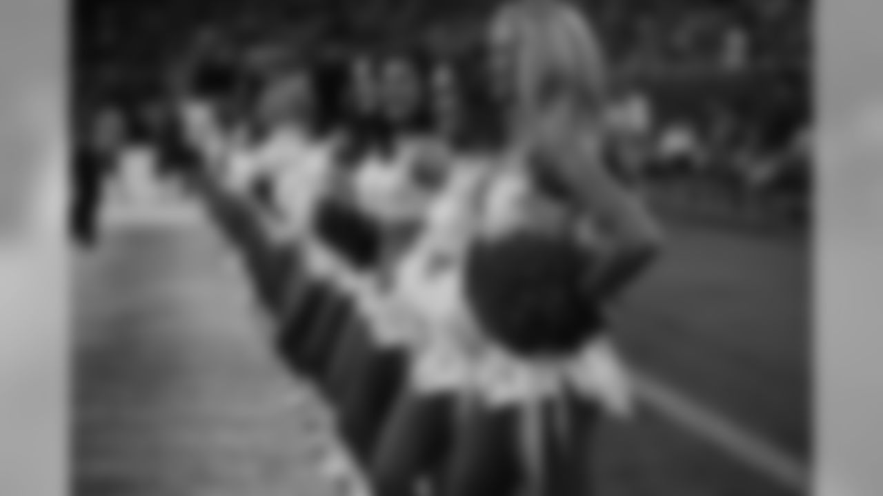 2018_1104_Lions_Home_2226