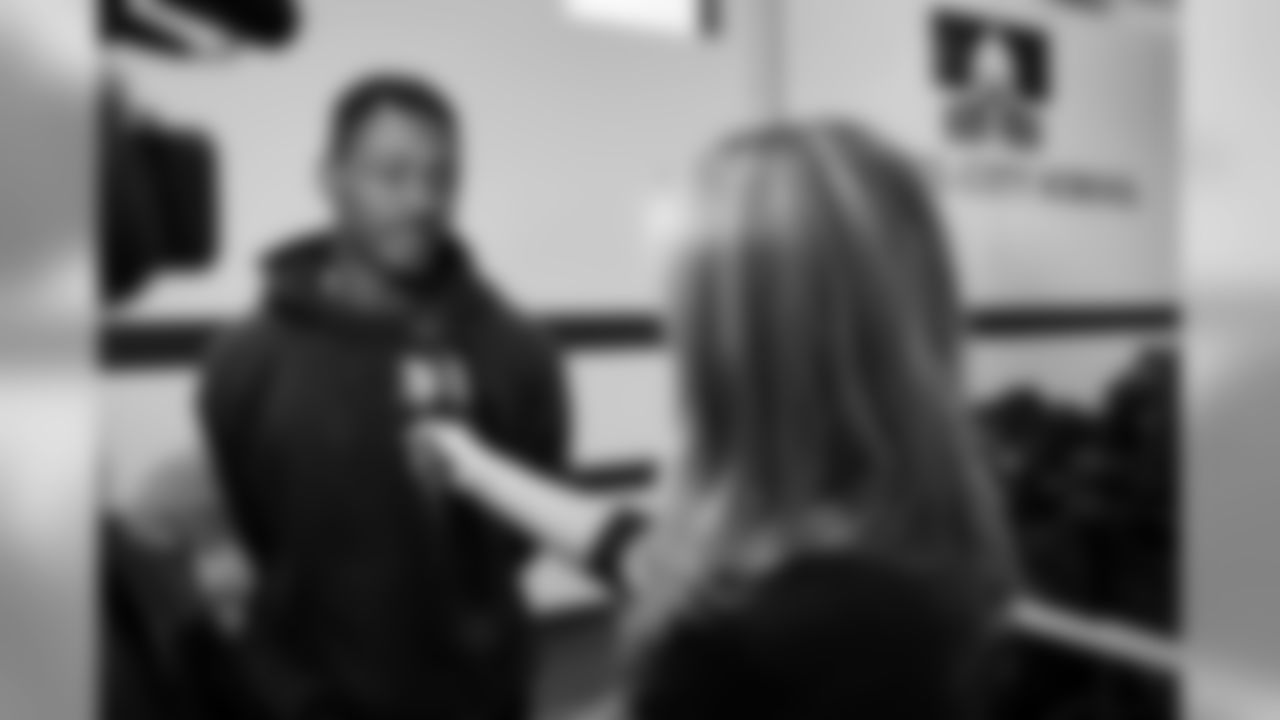 2018_1120_CR_DiggsTurkeyGiveaway_0059