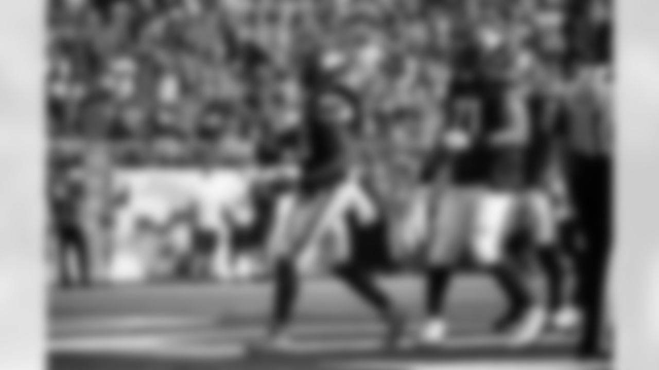 RB Alexander Mattison
