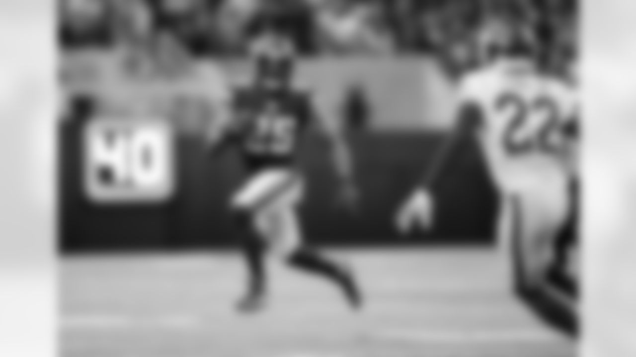 RB Alexander Mattison