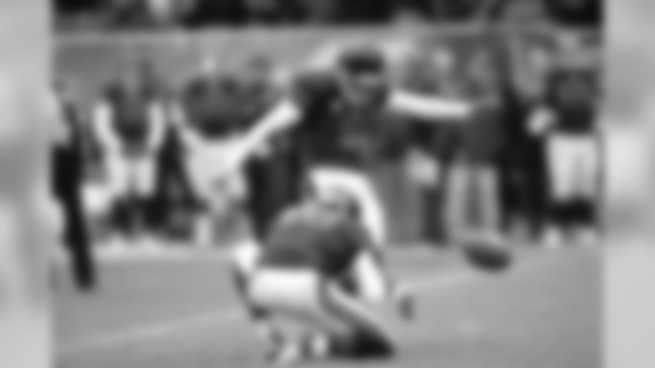 Gould has missed six of his past 15 kicks for the Bears including a potential game-tying kick in the Week 14 game against the Redskins from 50 yards out.