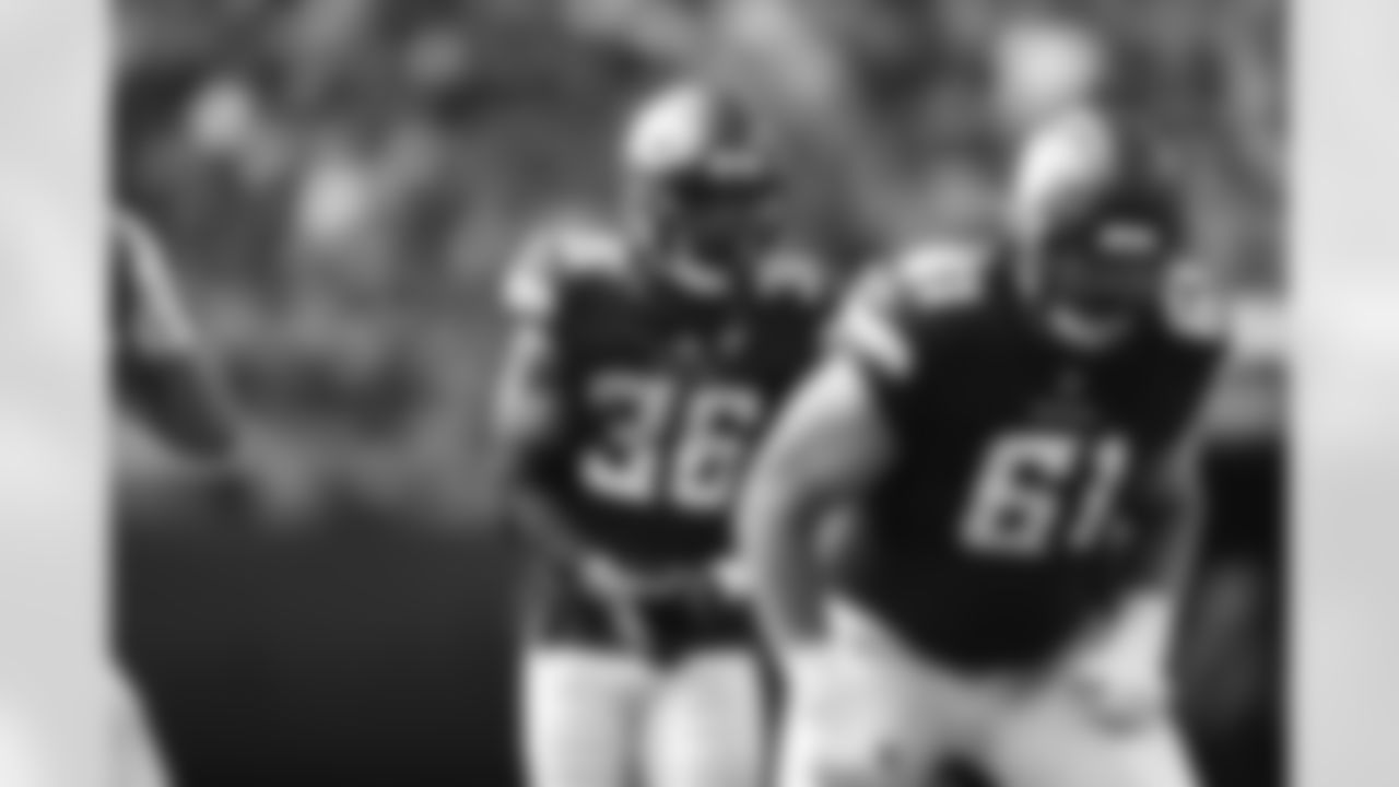 Broncos_08.14-6-6