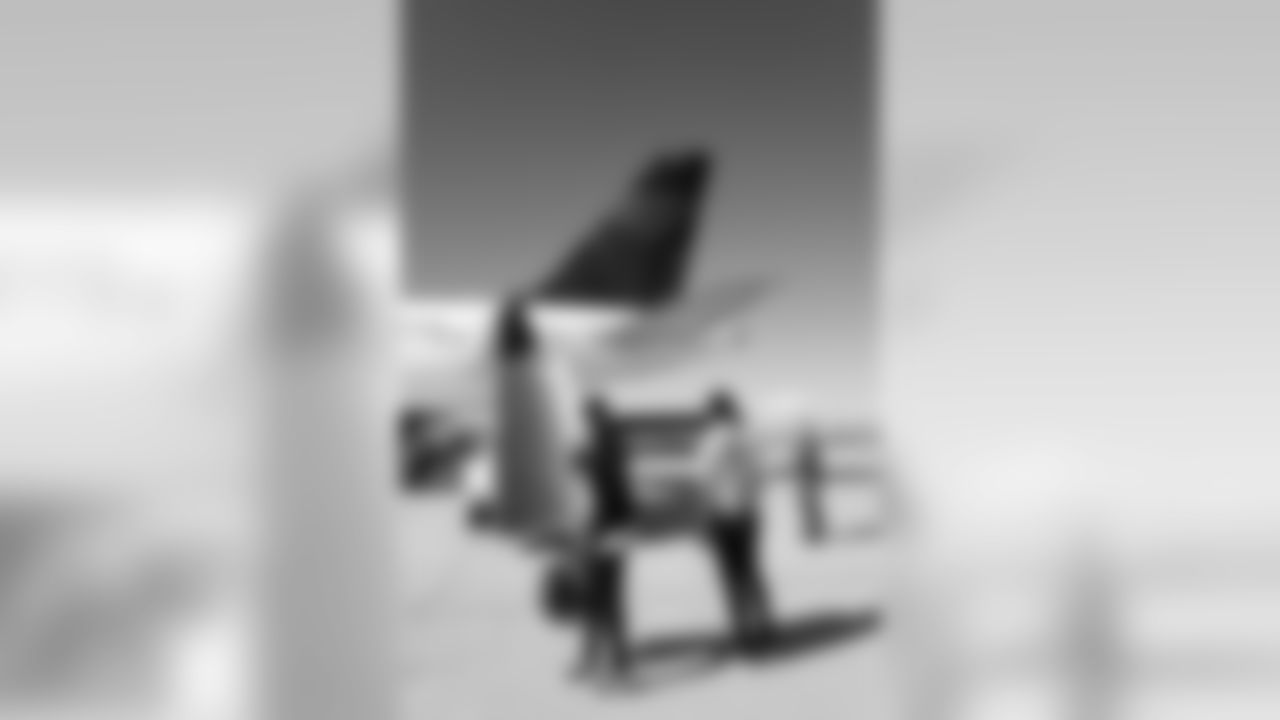 L1120278