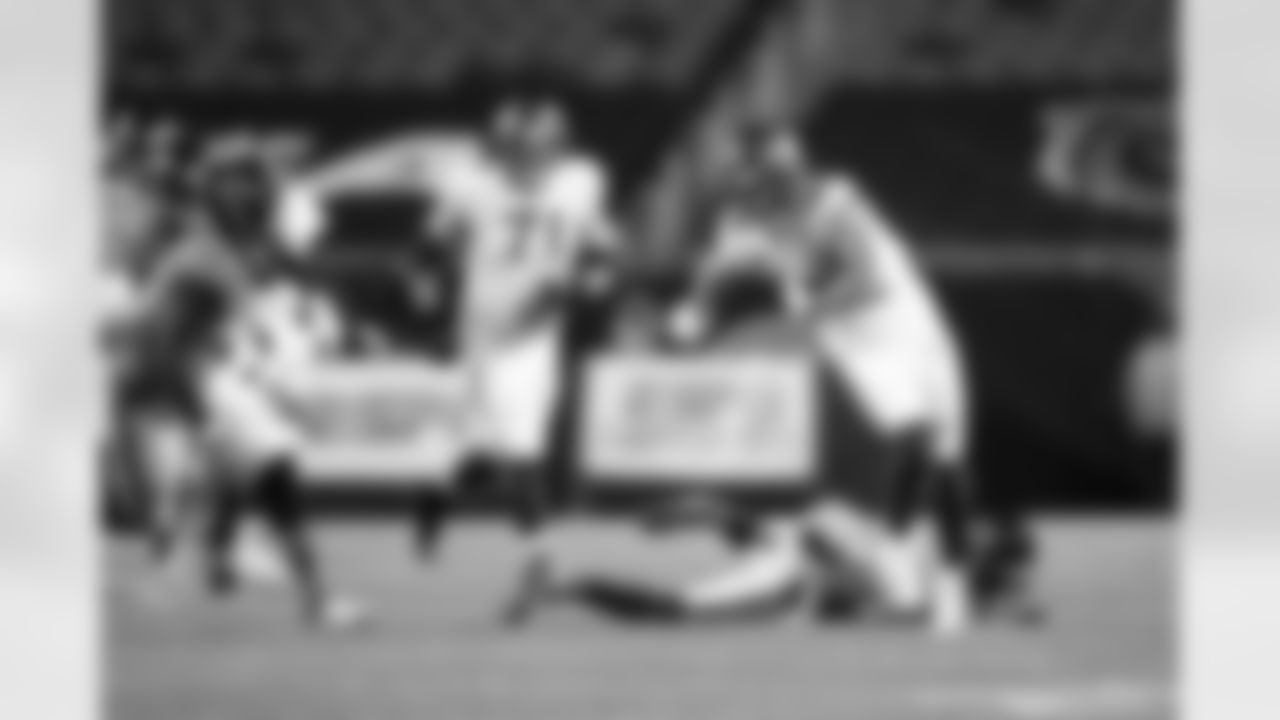 2020_1116_Bears_Away_TTL_0149
