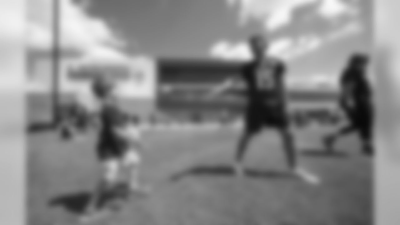 2019_0727_TrainingCamp_HelmetHike_0026