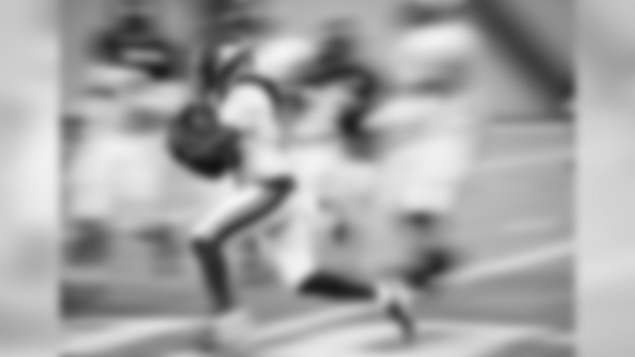 AK2_5942