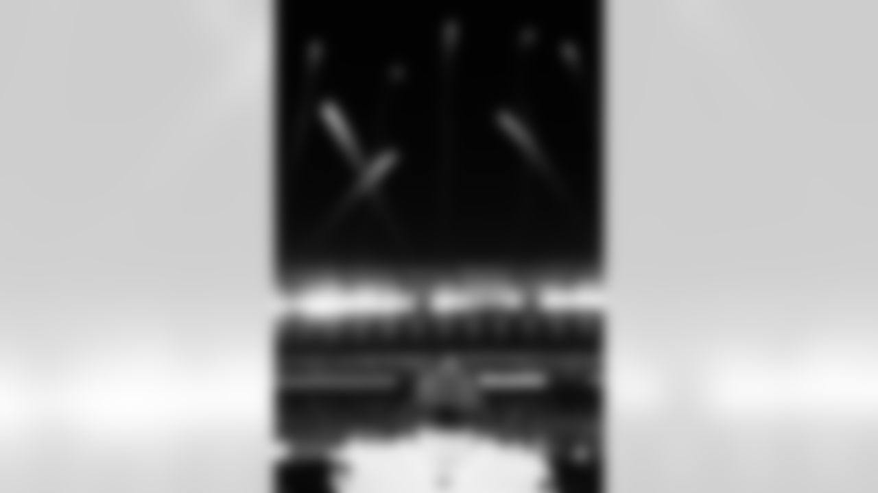 EaglesTTL_AK_079
