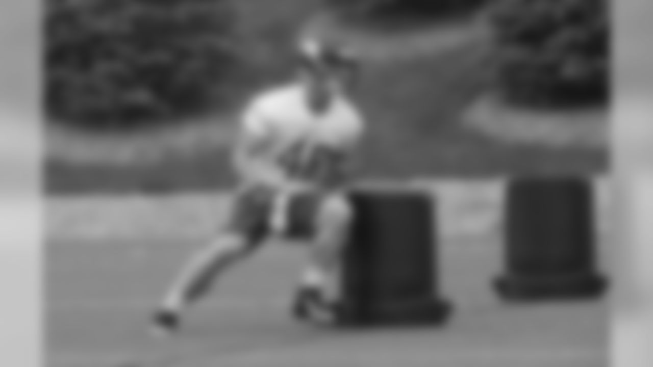 RB Johnny Stanton