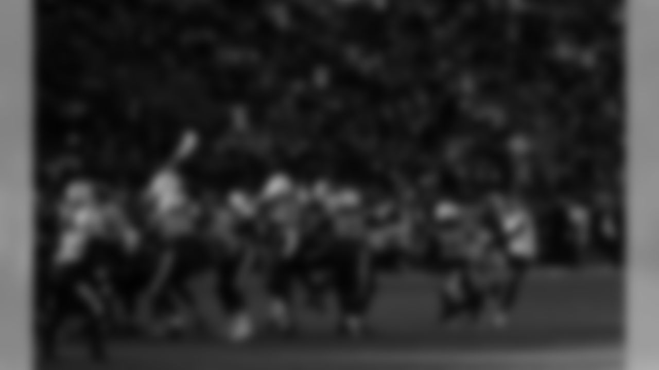 2019_1215_Chargers_TTL_Away_0126
