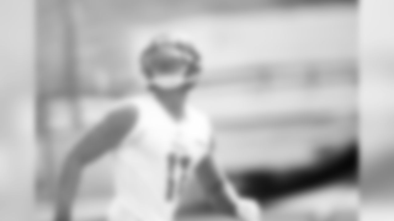 WR Laquon Treadwell