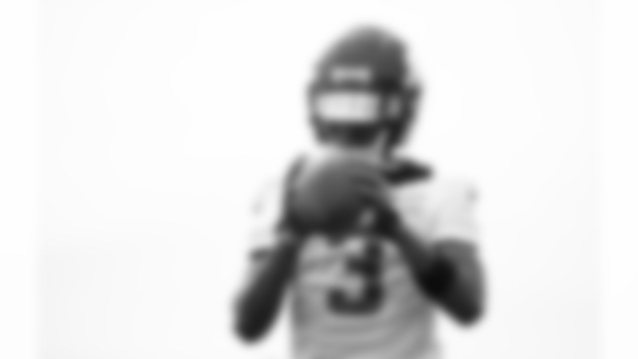 3 CB Cameron Dantzler