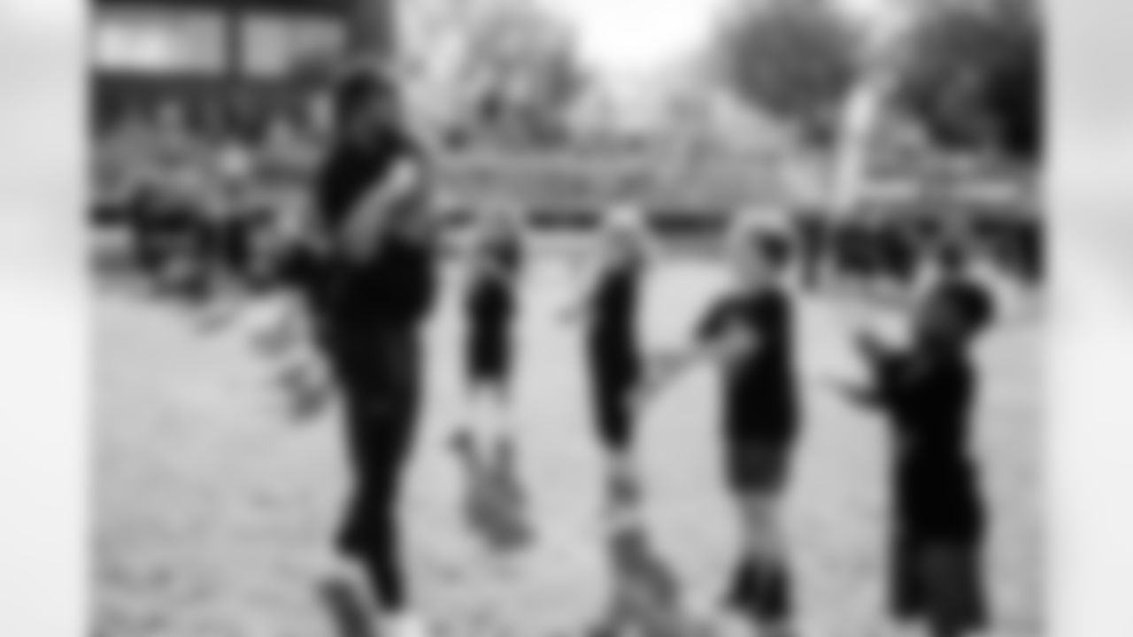 2022_0528_Events_JJeffersonYouthFootballCamp_0082