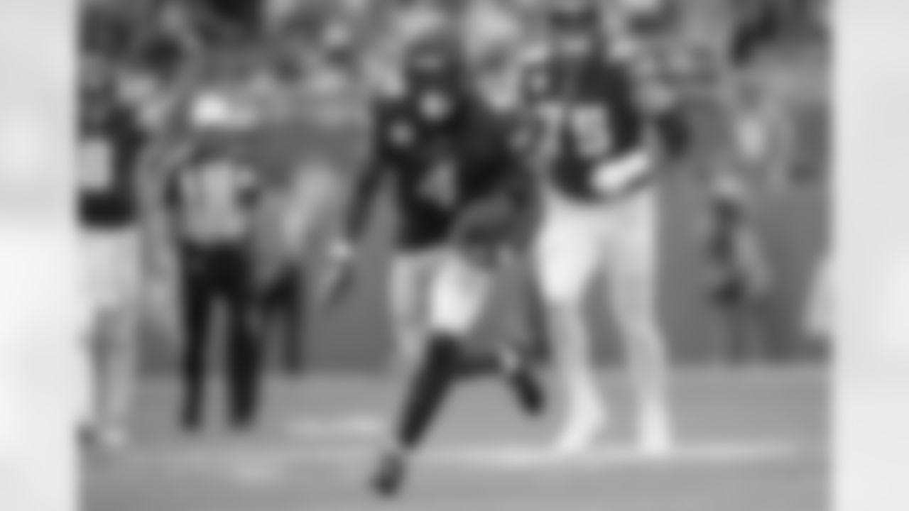 2022_1016_Vikings_Dolphins_REG06_0259