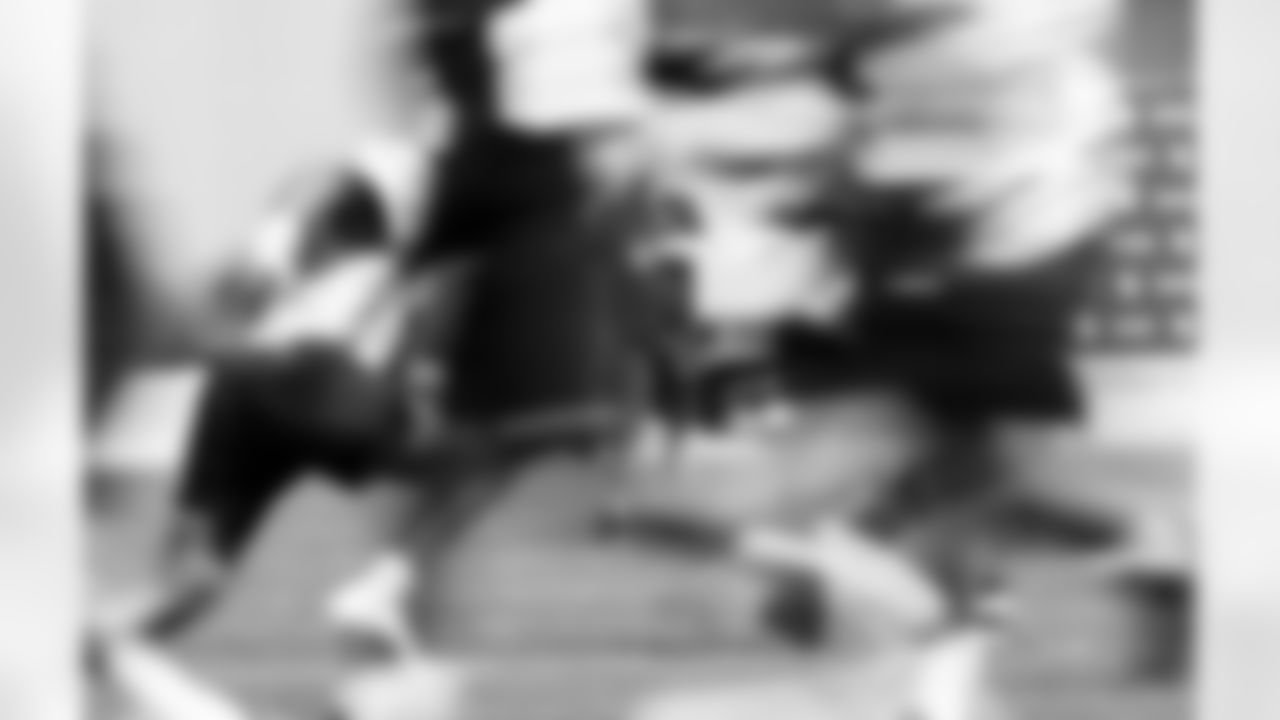 AK1_9985