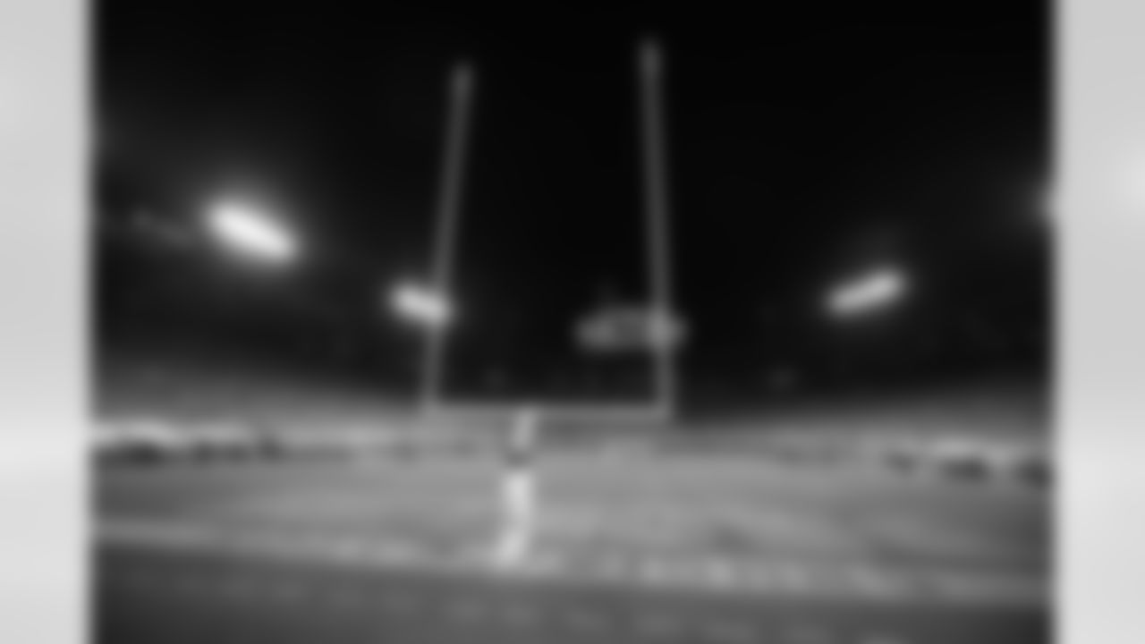 Week 17 | Sunday, Jan. 2 | SNF | Away @ Green Bay Packers | Lambeau Field