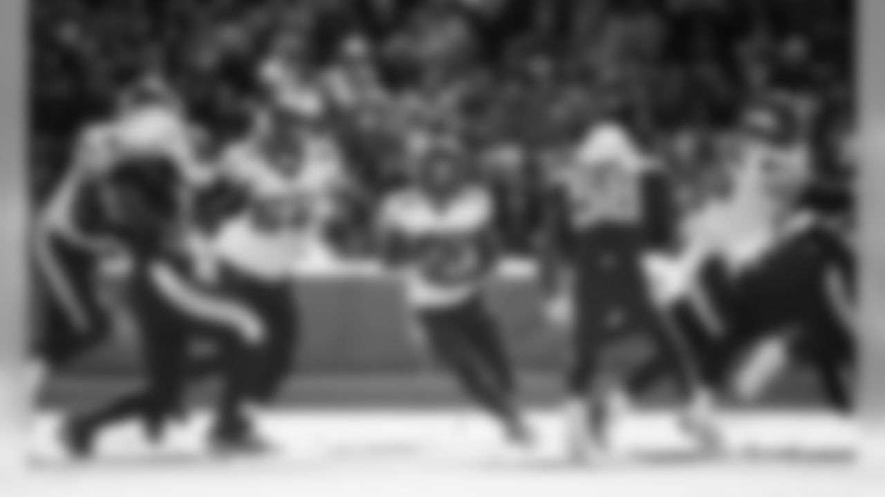 2019_1215_Chargers_Away_0244